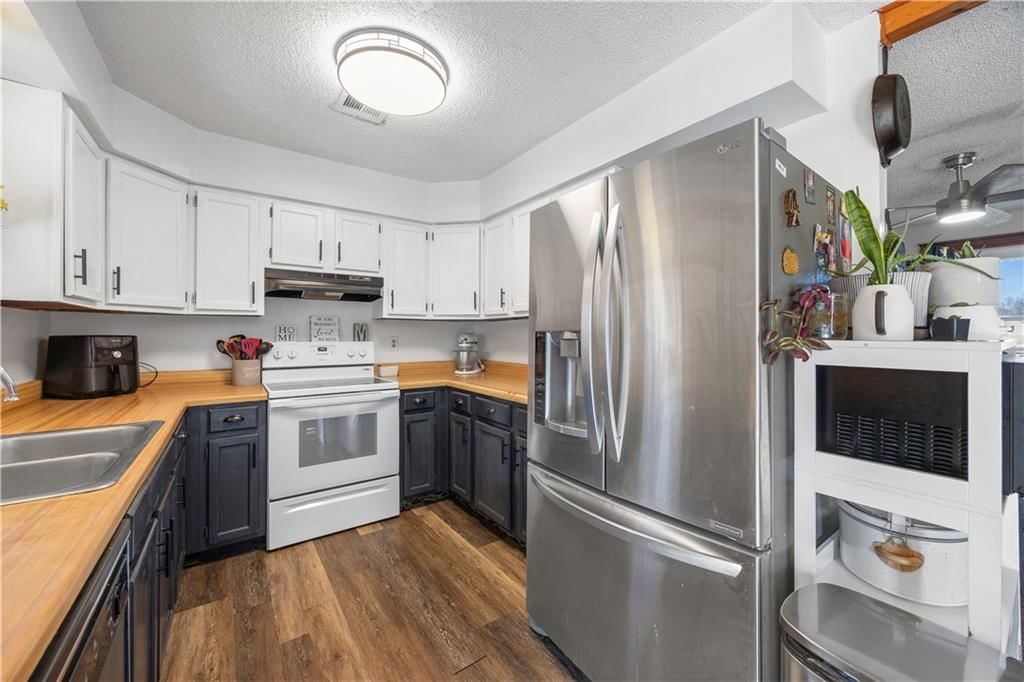 1408 Crawford Street — photo 10