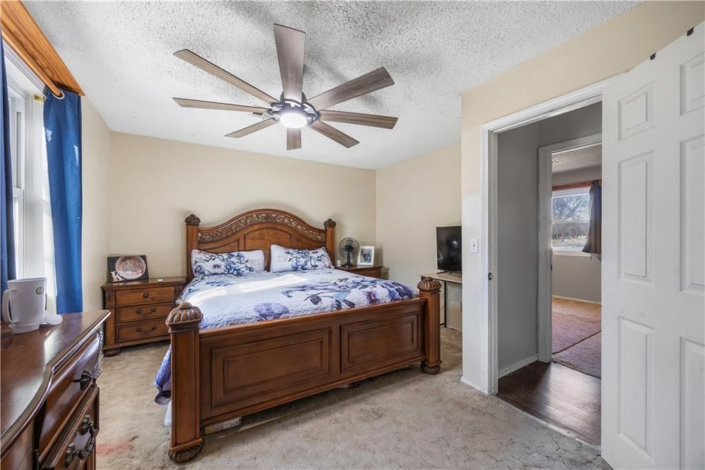 1408 Crawford Street — photo 12