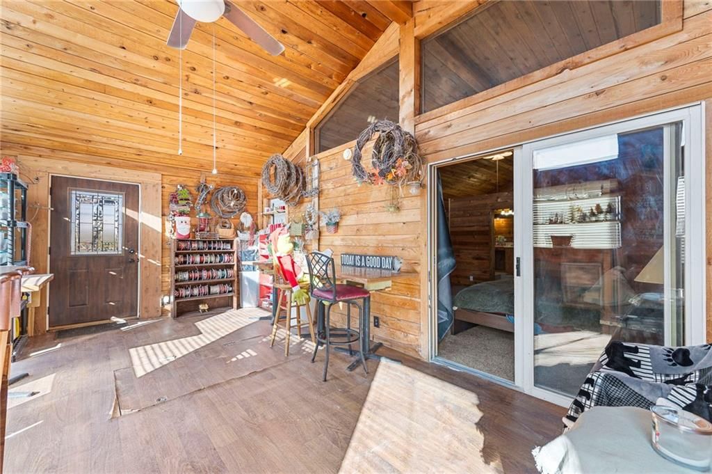 8046 Southpoint Drive — photo 32