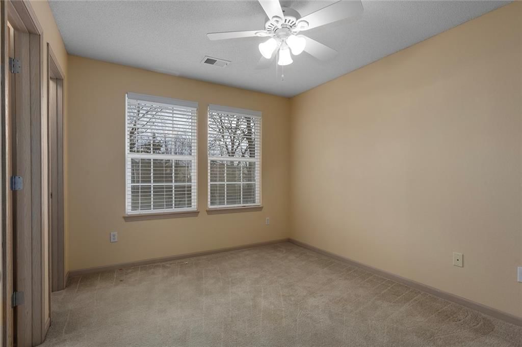 8123 N Lawn Avenue — photo 17