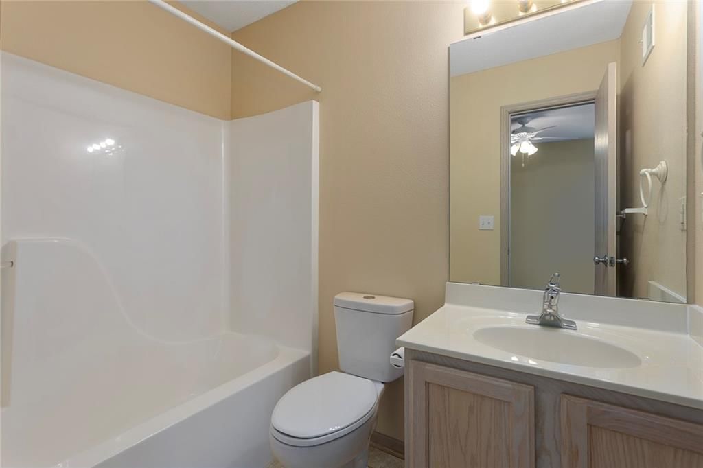 8123 N Lawn Avenue — photo 19