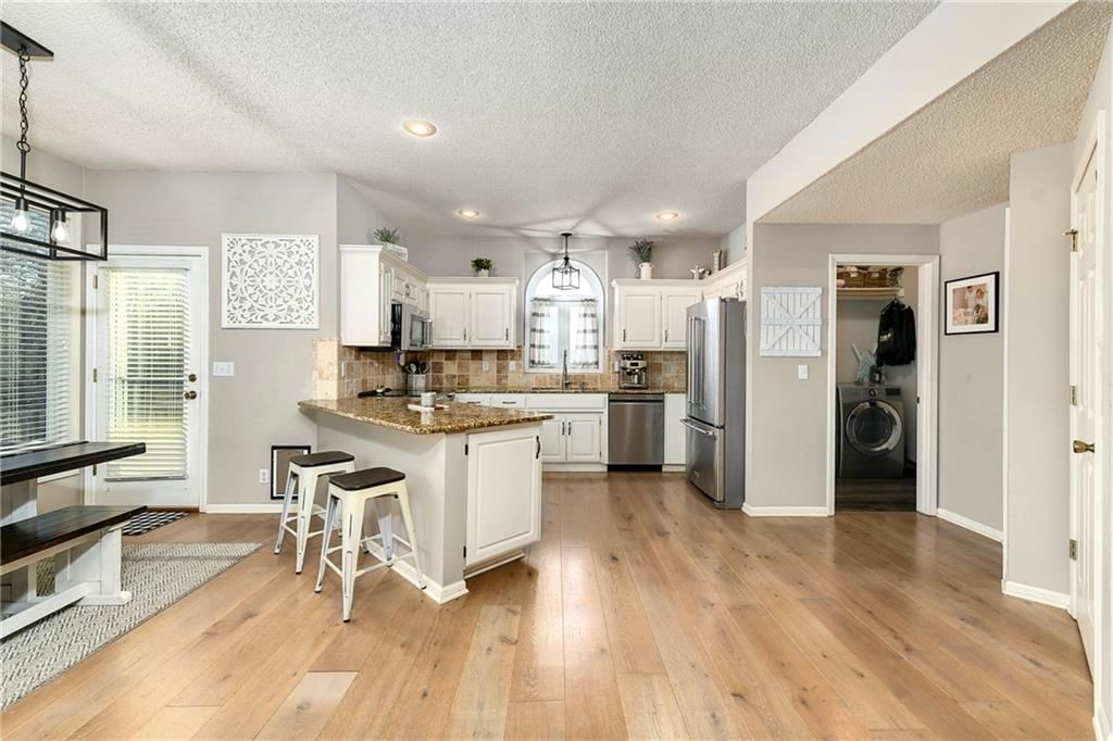 15943 S Avalon Street — photo 11