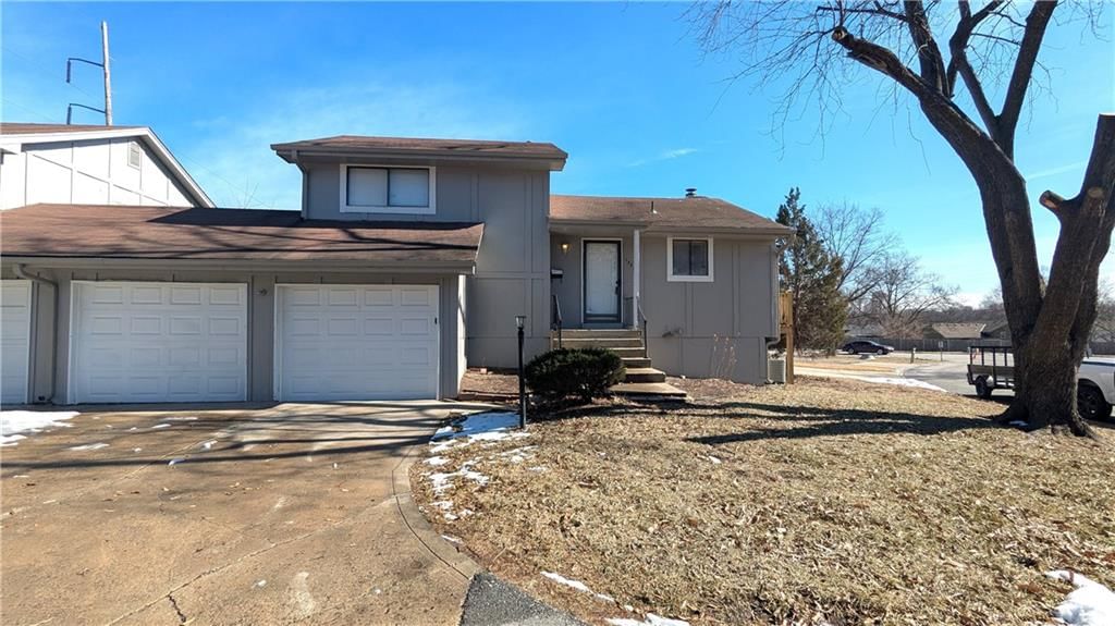13952 Falkirk Circle, Grandview, MO