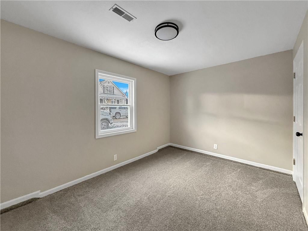 507 S Bismark Street — photo 7