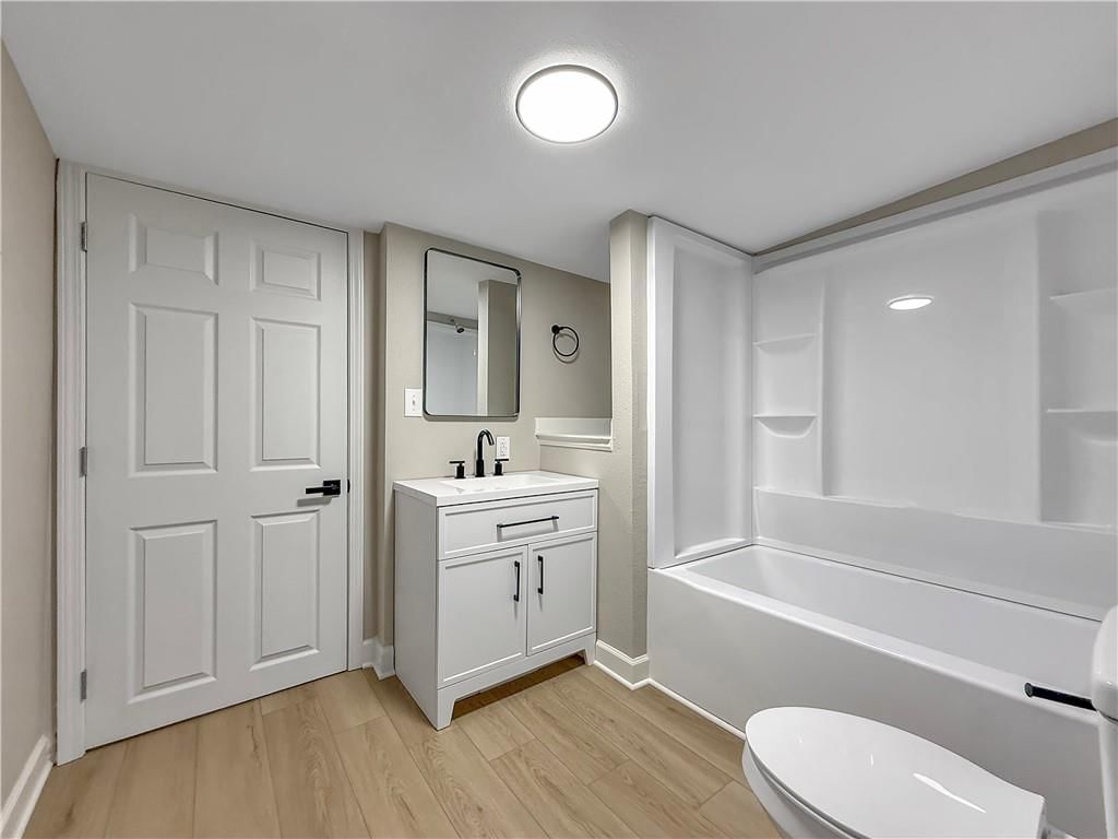 507 S Bismark Street — photo 11