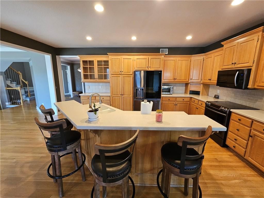 8401 Harbinger Street — photo 10
