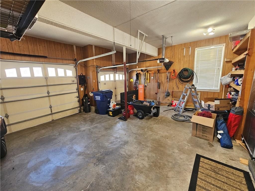8401 Harbinger Street — photo 14