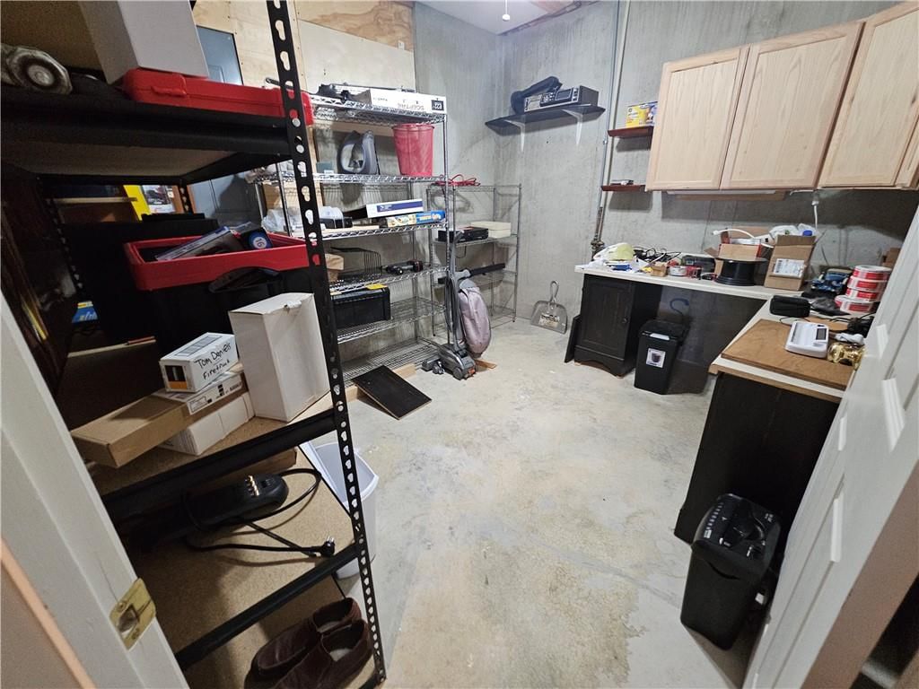 8401 Harbinger Street — photo 40
