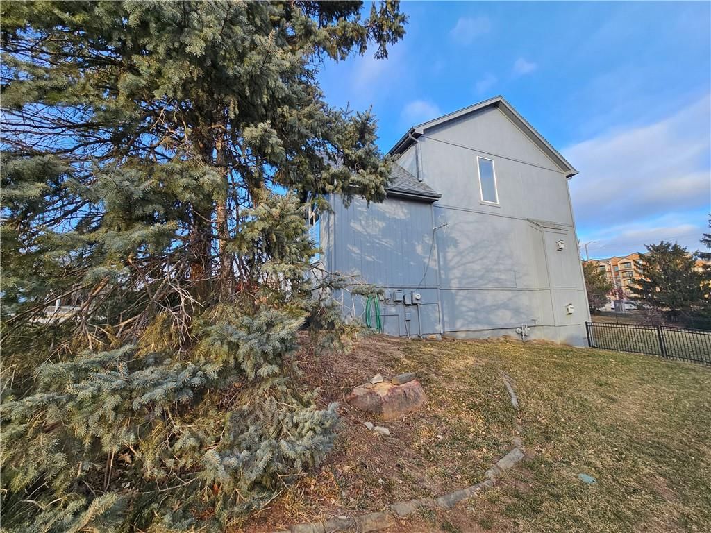 8401 Harbinger Street — photo 53
