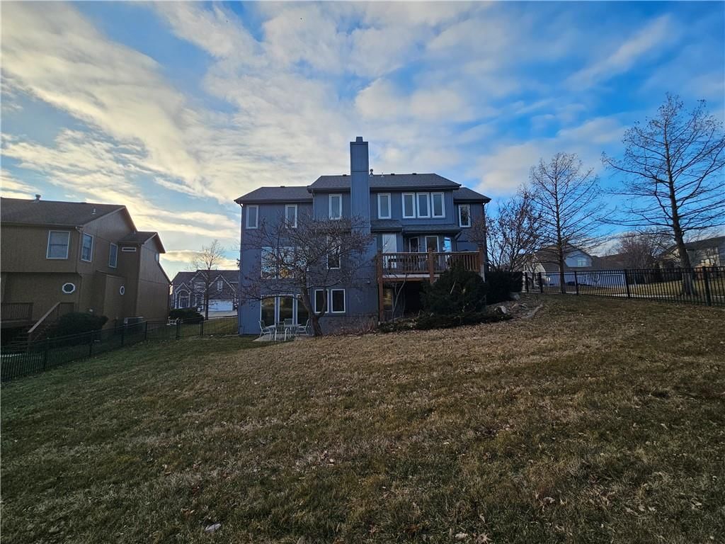 8401 Harbinger Street — photo 56
