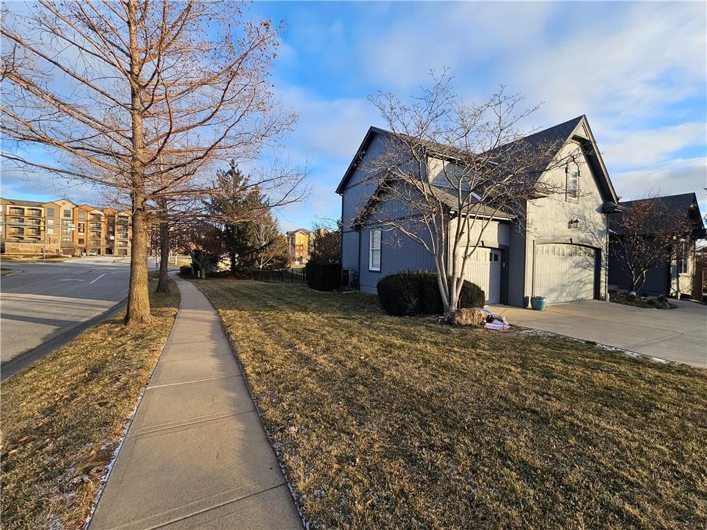 8401 Harbinger Street — photo 58