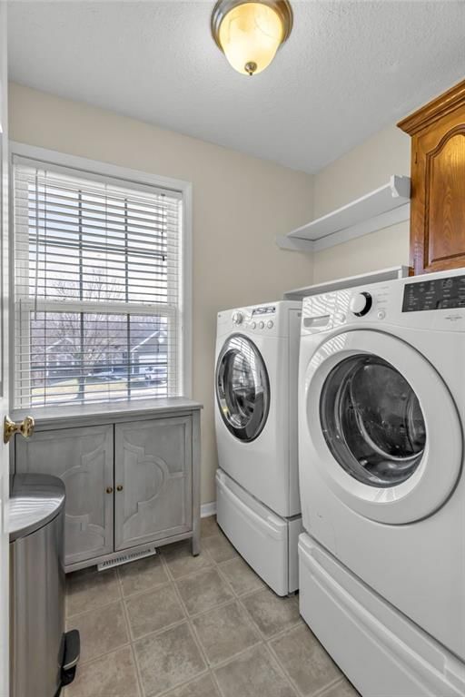 10916 N OXFORD Avenue — photo 11
