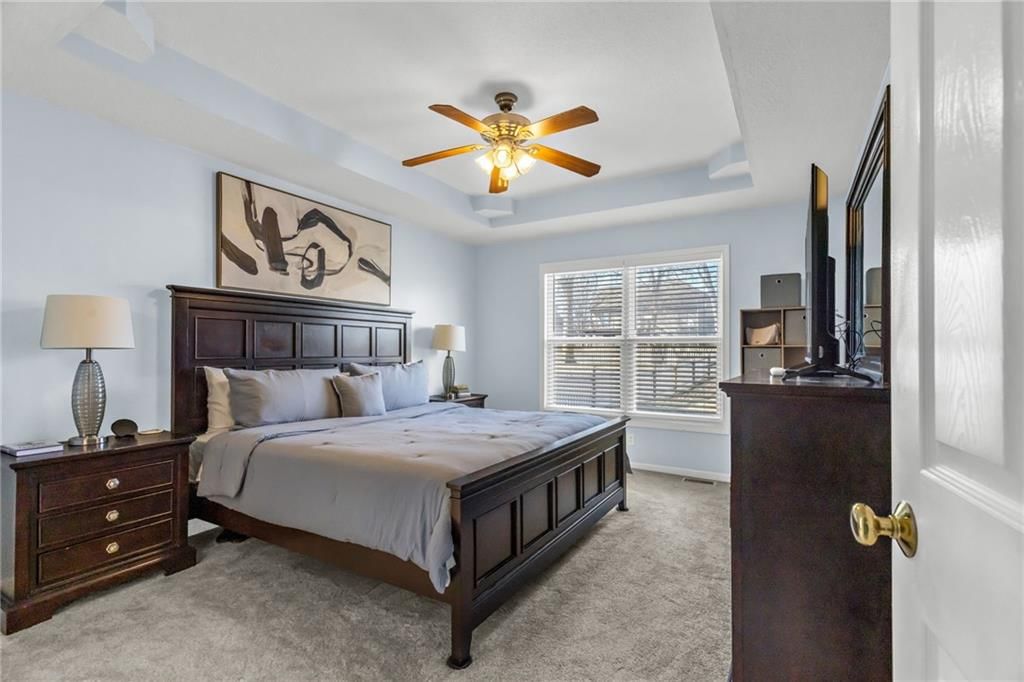 10916 N OXFORD Avenue — photo 15