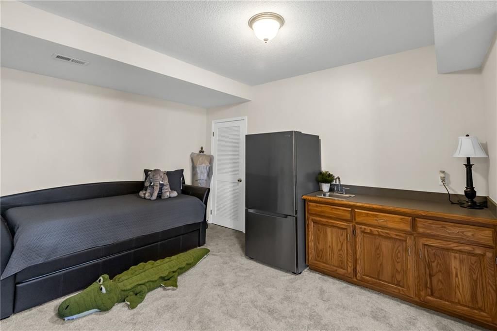 10916 N OXFORD Avenue — photo 21