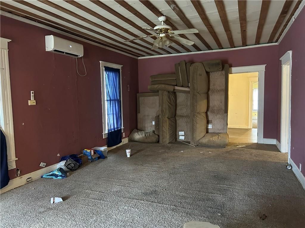 910 Lincoln Street — photo 13