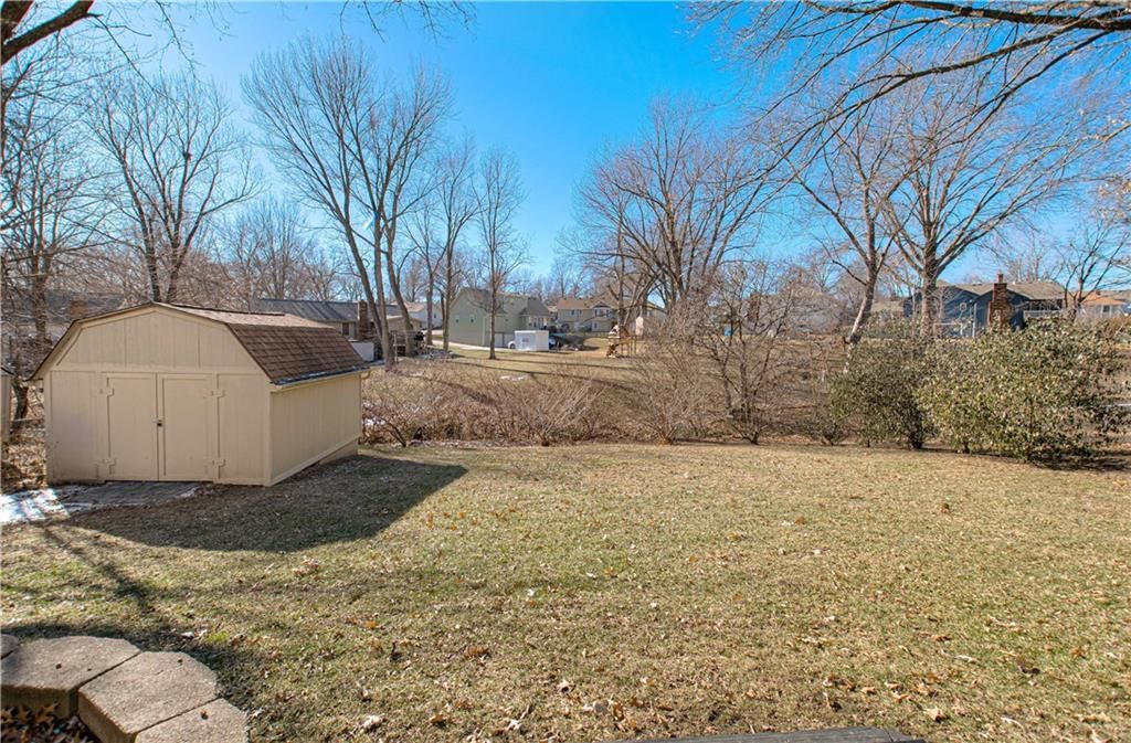 1038 Essex Street — photo 27