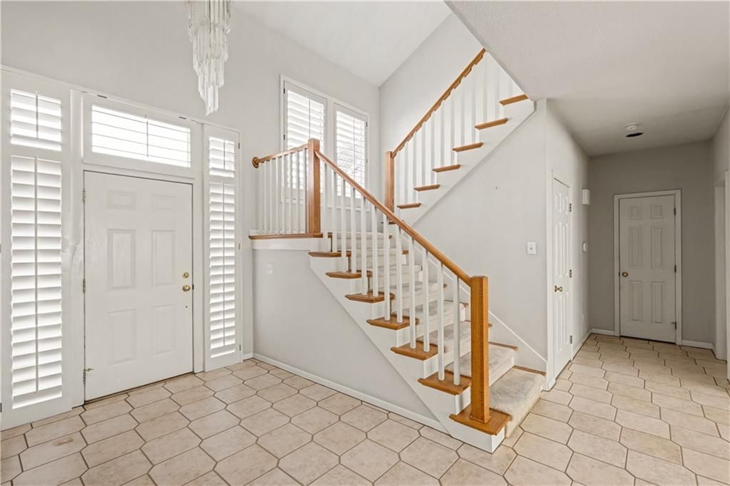 11105 W 119th Terrace — photo 13