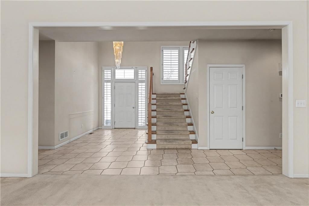 11105 W 119th Terrace — photo 15