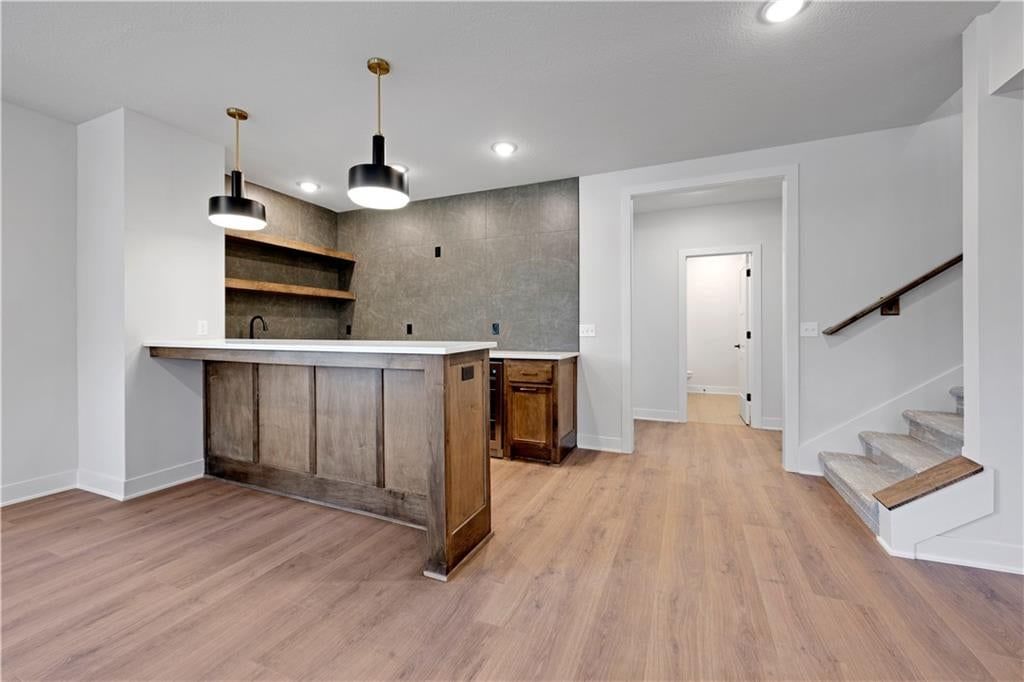 Photo 30 of 59 - 17401 Parkhill Street, Overland Park, KS 66221