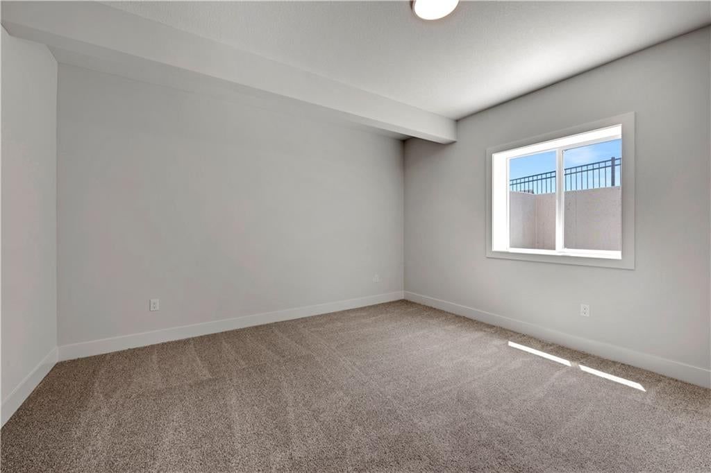 Photo 38 of 59 - 17401 Parkhill Street, Overland Park, KS 66221