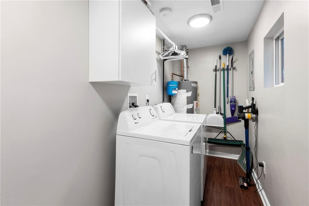 1120 Splitlog Avenue — photo 18