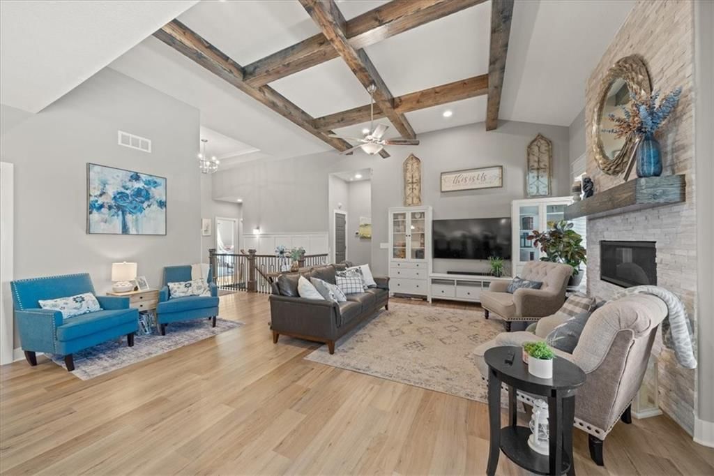 12100 Astor Court — photo 10
