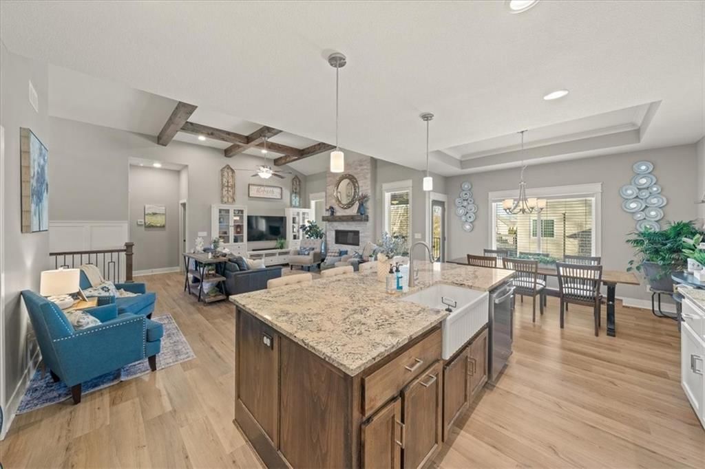 12100 Astor Court — photo 14