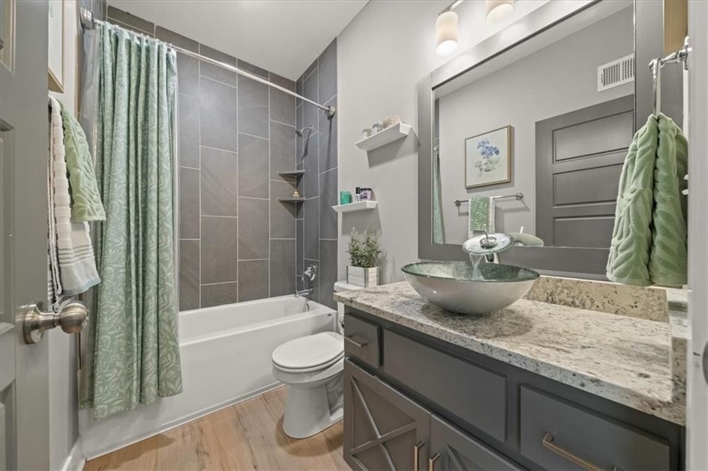 12100 Astor Court — photo 19