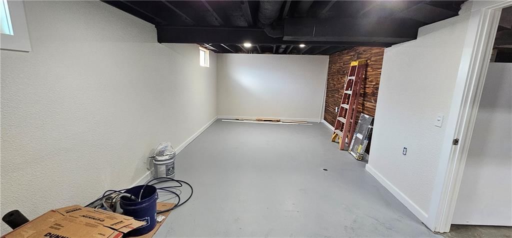 104 W. Cedar Street — photo 16