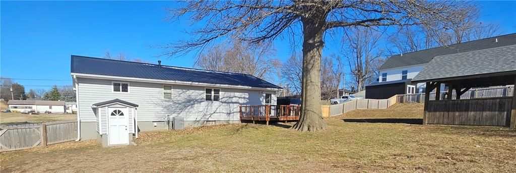 104 W. Cedar Street — photo 22