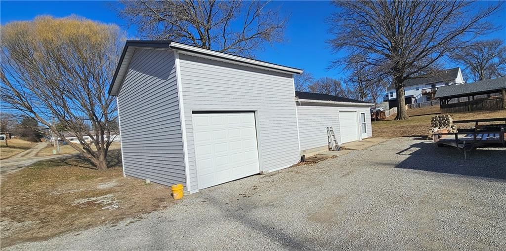 104 W. Cedar Street — photo 24