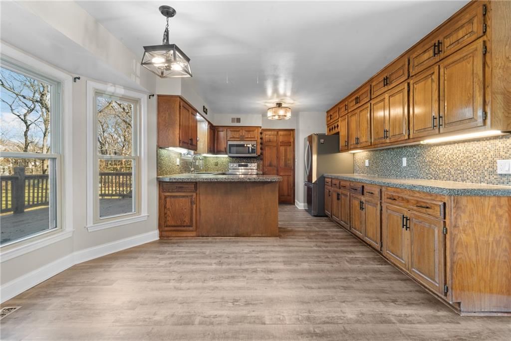 8280 W 117th Street — photo 13