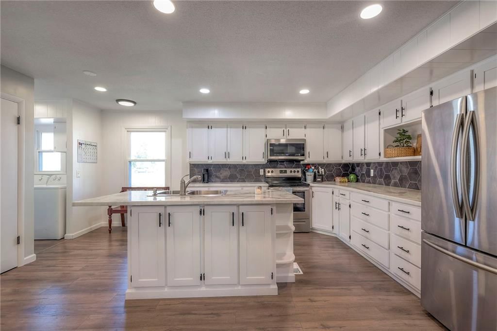 1613 S Main Street — photo 14