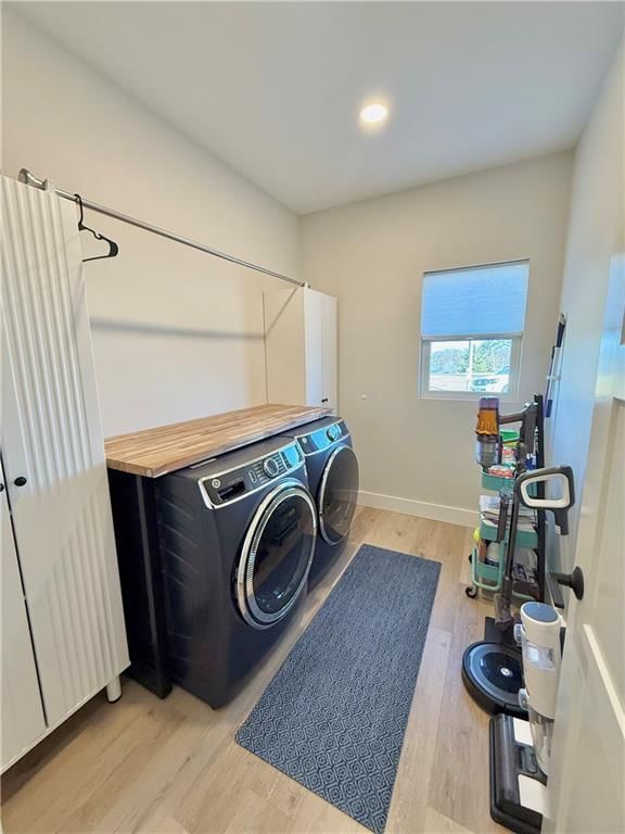 1048 Lake Viking Terrace — photo 27