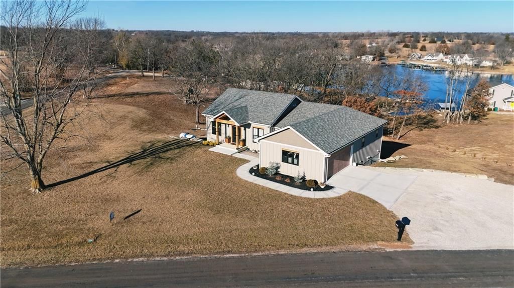 1048 Lake Viking Terrace — photo 36