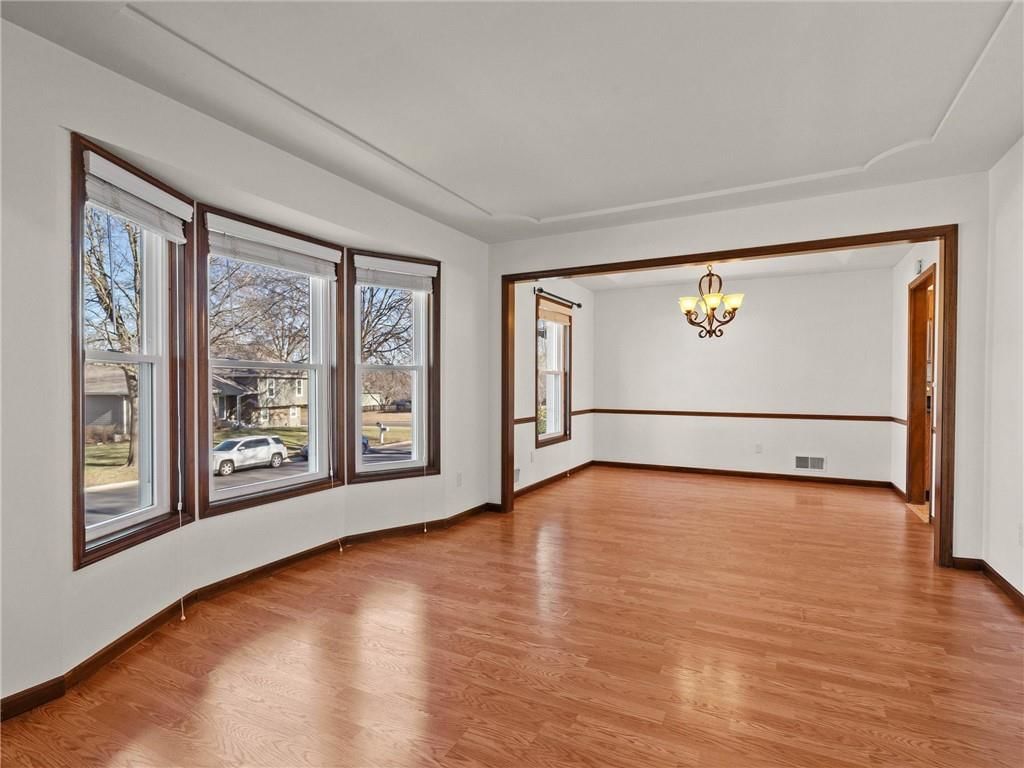 1015 SE 3rd Terrace — photo 4
