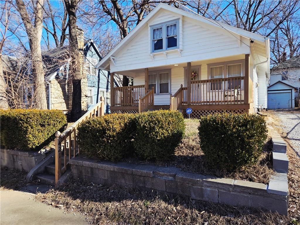 421 S Main Street — photo 3