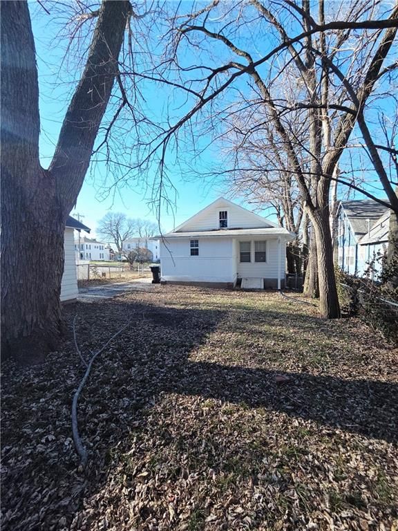 421 S Main Street — photo 8