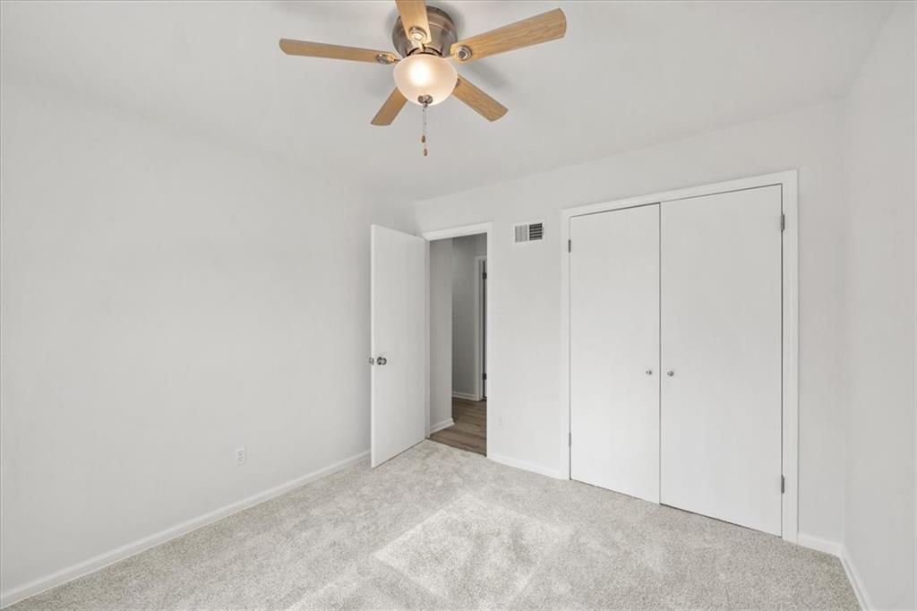 818 W 122nd Terrace — photo 16