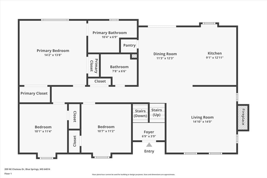 209 NE Chateau Drive — photo 25