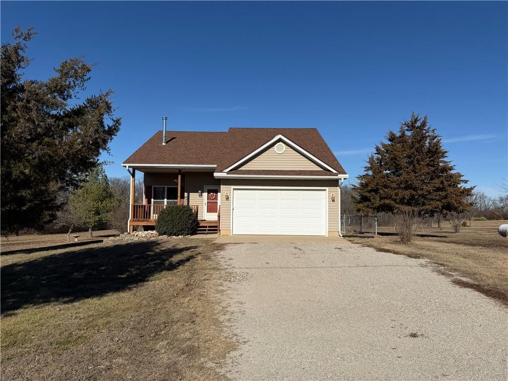 350 SE Rattle Snake Hill Road — photo 34