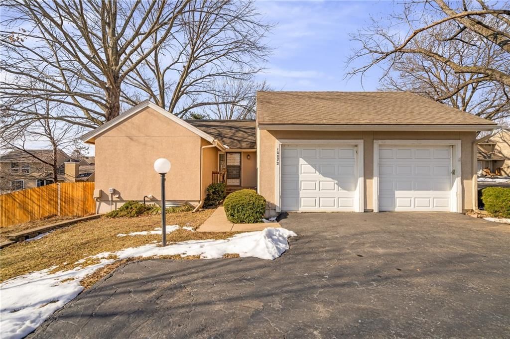 10872 Bradshaw Street — photo 2