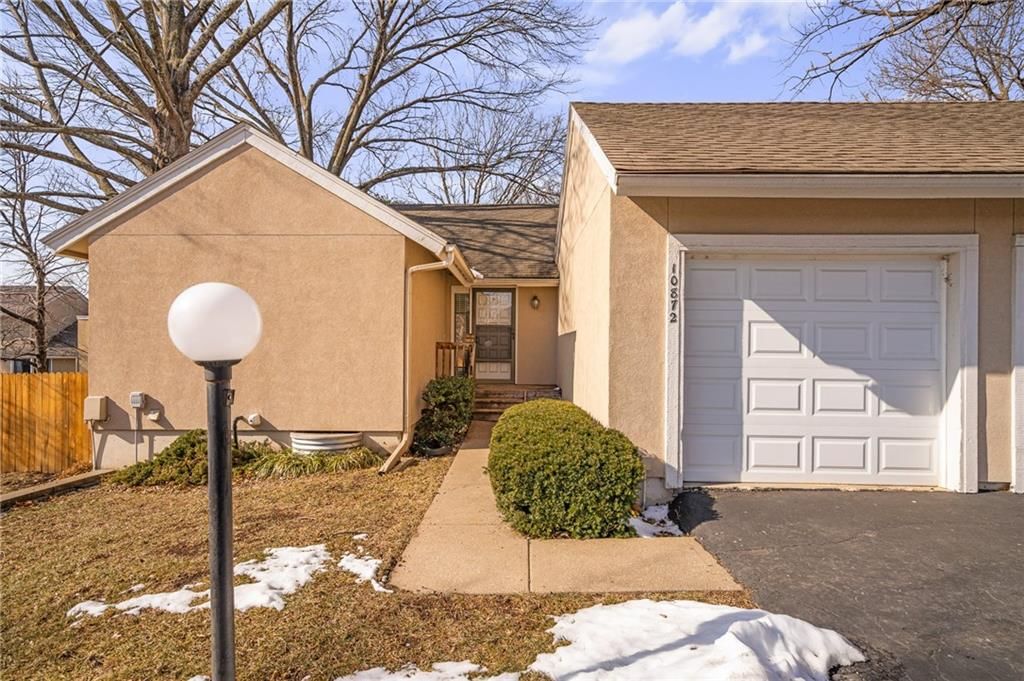 10872 Bradshaw Street — photo 3