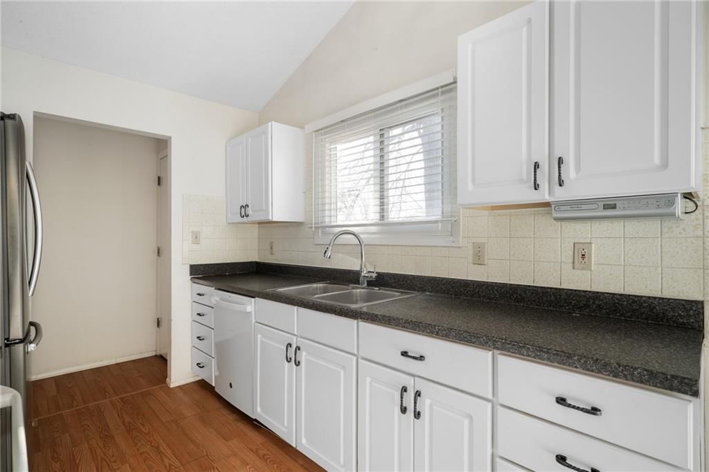 10872 Bradshaw Street — photo 17