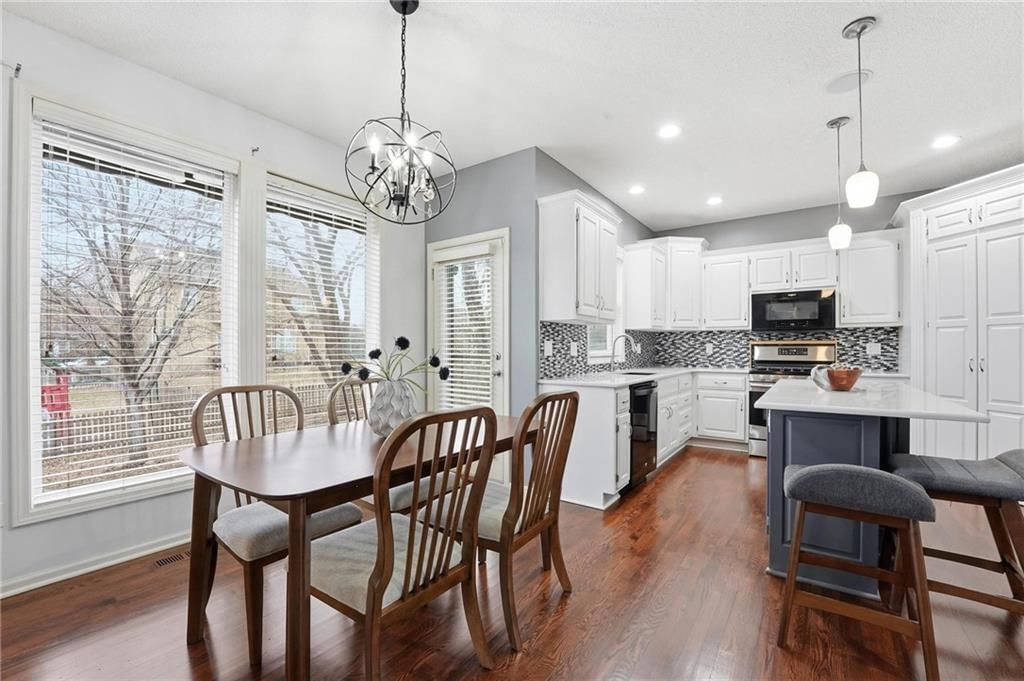 12120 S Clinton Street — photo 12