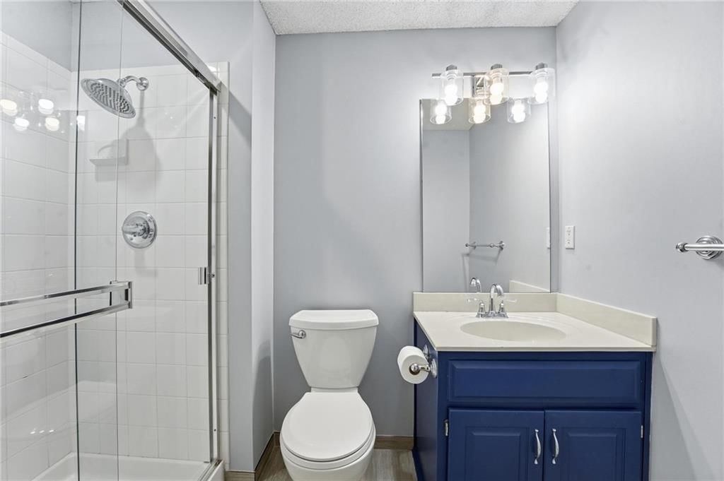 12120 S Clinton Street — photo 39