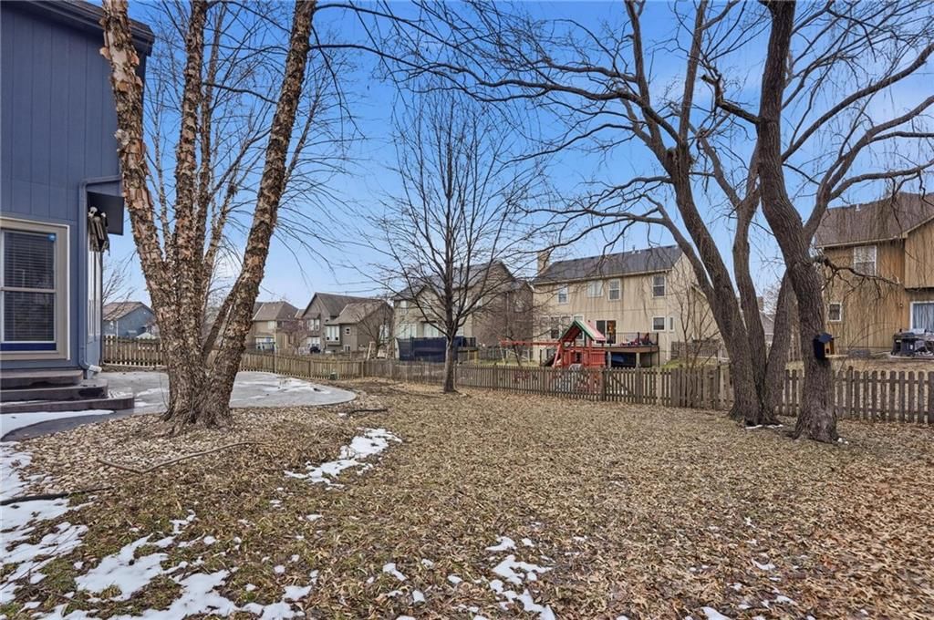 12120 S Clinton Street — photo 44