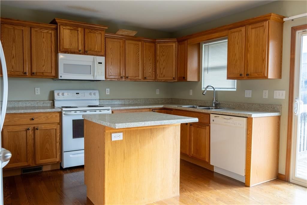 115 SE 44th Terrace — photo 7