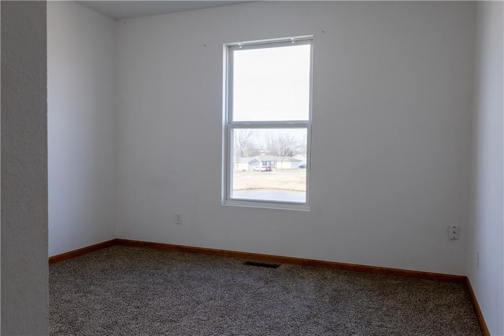 115 SE 44th Terrace — photo 17