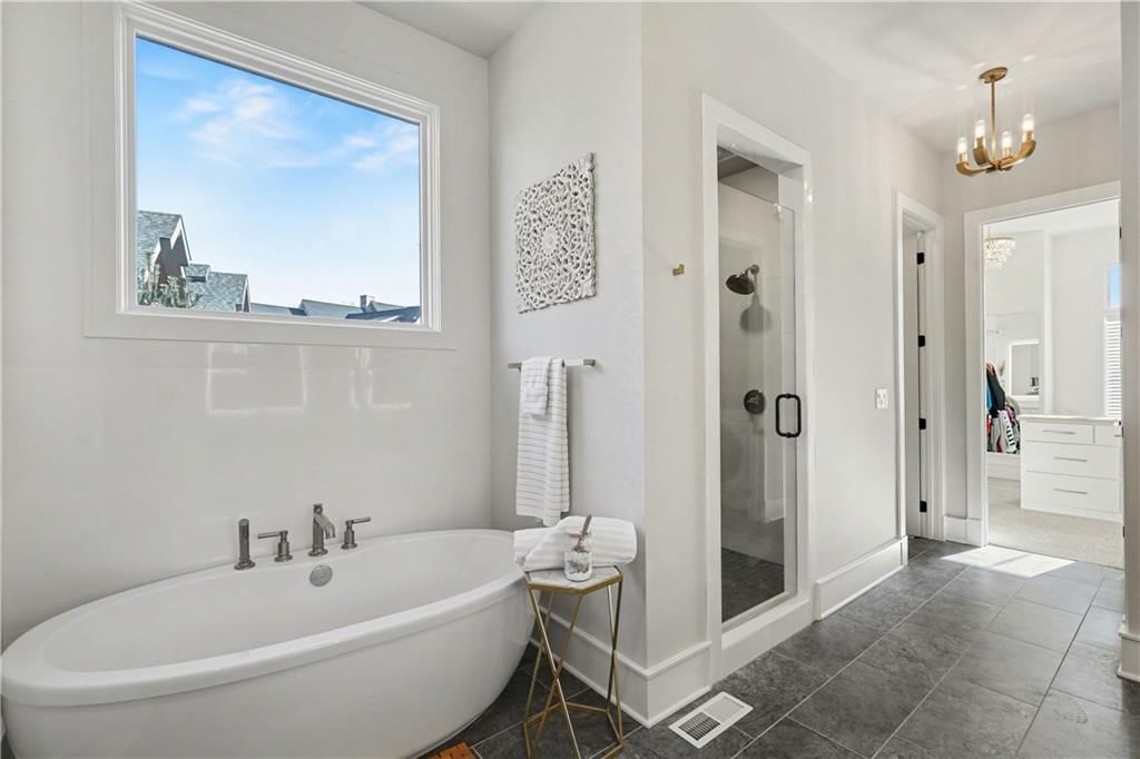7736 N Donnelly Avenue — photo 30